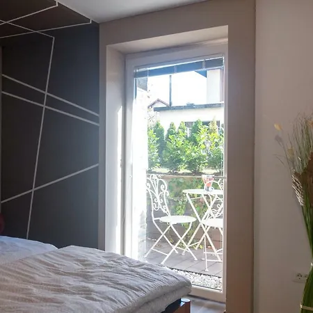 Cute Sunny Apartment Kod1 Ljubljana Buitenkant foto